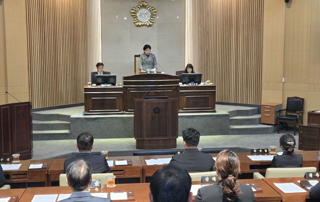 [포토] 남양주시의회 임시회 개회…원구성 협의 분수령